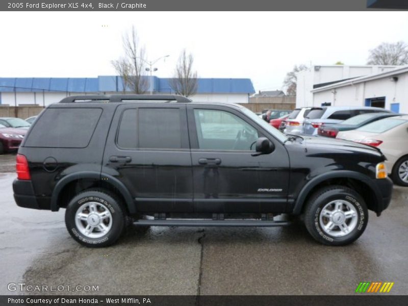 Black / Graphite 2005 Ford Explorer XLS 4x4