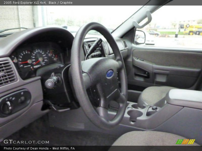 Black / Graphite 2005 Ford Explorer XLS 4x4