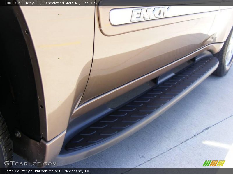 Sandalwood Metallic / Light Oak 2002 GMC Envoy SLT