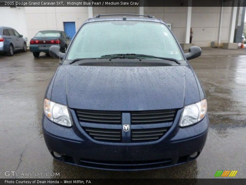 Midnight Blue Pearl / Medium Slate Gray 2005 Dodge Grand Caravan SXT