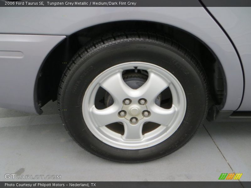 Tungsten Grey Metallic / Medium/Dark Flint Grey 2006 Ford Taurus SE