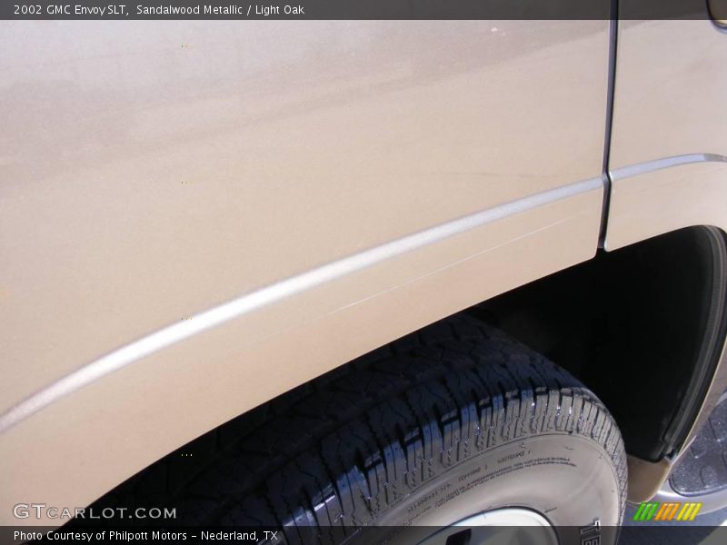 Sandalwood Metallic / Light Oak 2002 GMC Envoy SLT