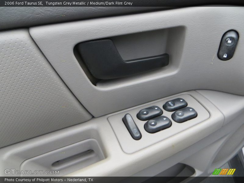 Tungsten Grey Metallic / Medium/Dark Flint Grey 2006 Ford Taurus SE