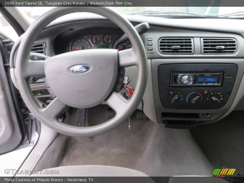 Tungsten Grey Metallic / Medium/Dark Flint Grey 2006 Ford Taurus SE