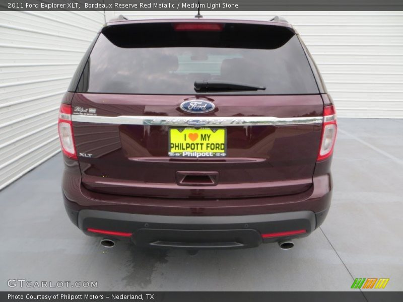 Bordeaux Reserve Red Metallic / Medium Light Stone 2011 Ford Explorer XLT