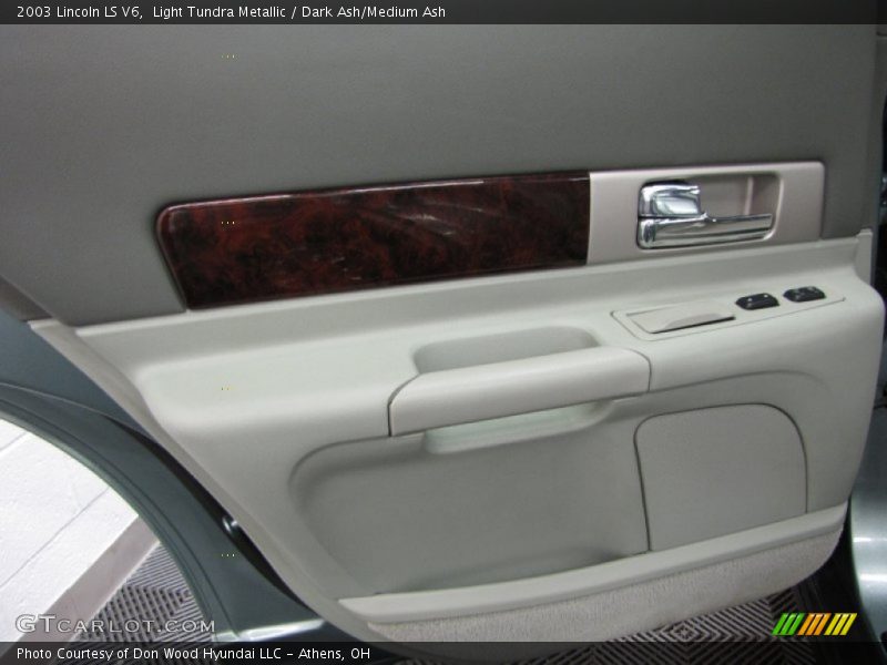 Light Tundra Metallic / Dark Ash/Medium Ash 2003 Lincoln LS V6