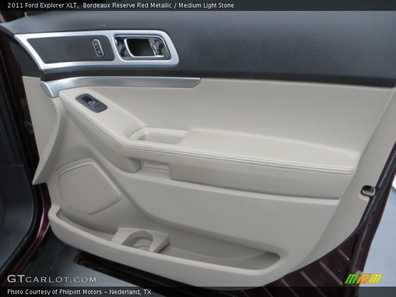 Bordeaux Reserve Red Metallic / Medium Light Stone 2011 Ford Explorer XLT
