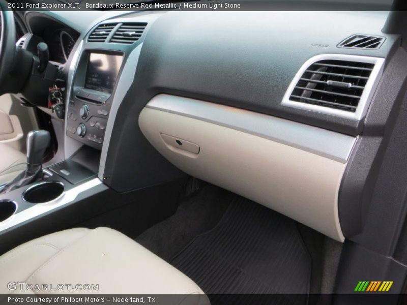 Bordeaux Reserve Red Metallic / Medium Light Stone 2011 Ford Explorer XLT