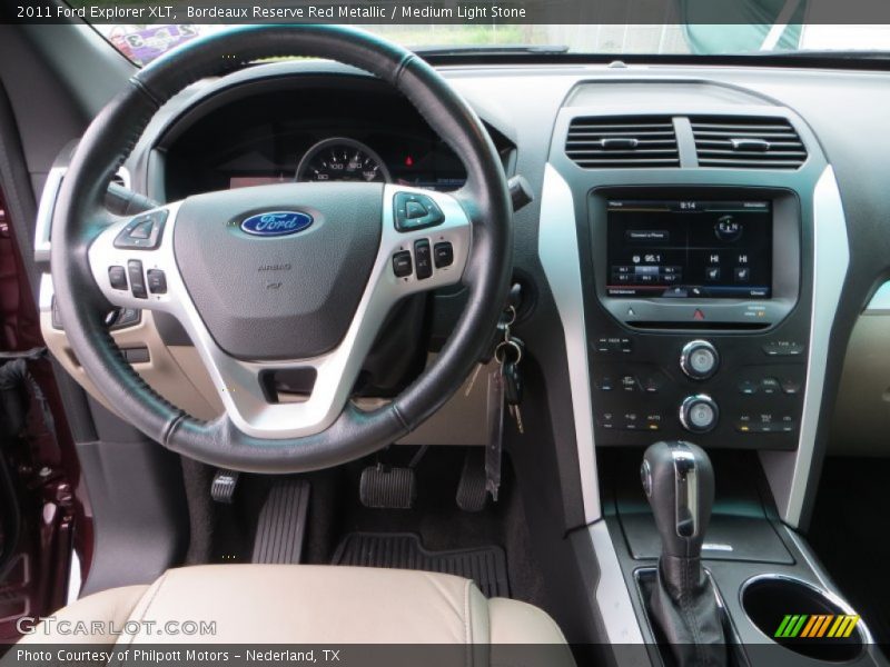 Bordeaux Reserve Red Metallic / Medium Light Stone 2011 Ford Explorer XLT