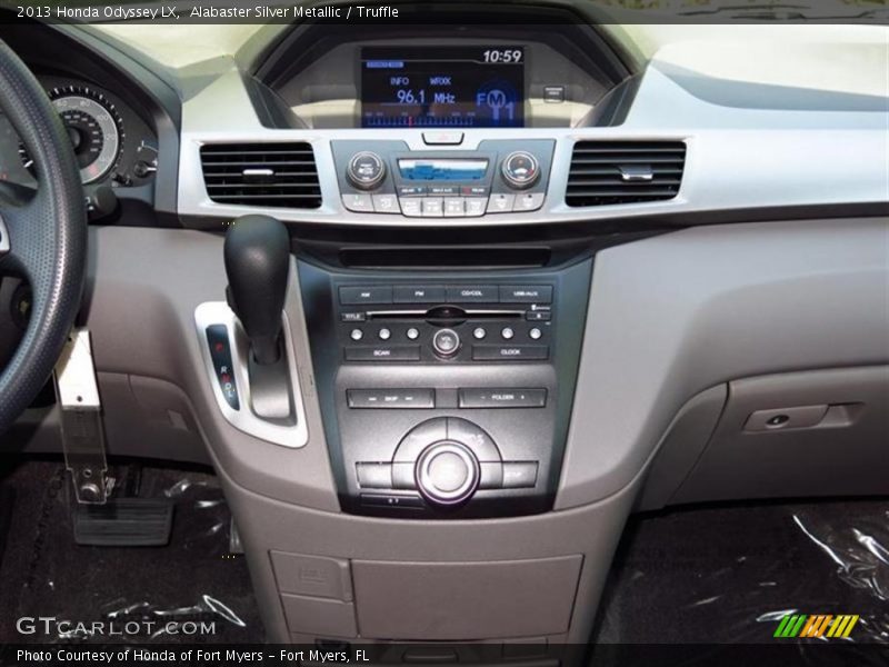 Alabaster Silver Metallic / Truffle 2013 Honda Odyssey LX