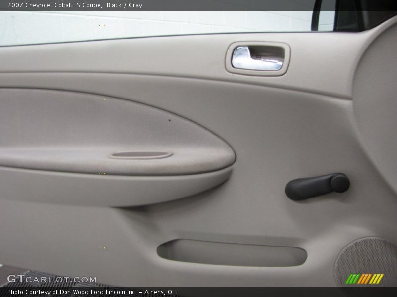 Black / Gray 2007 Chevrolet Cobalt LS Coupe