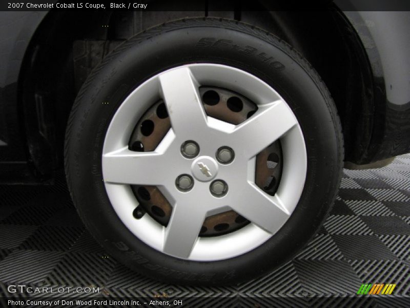 Black / Gray 2007 Chevrolet Cobalt LS Coupe