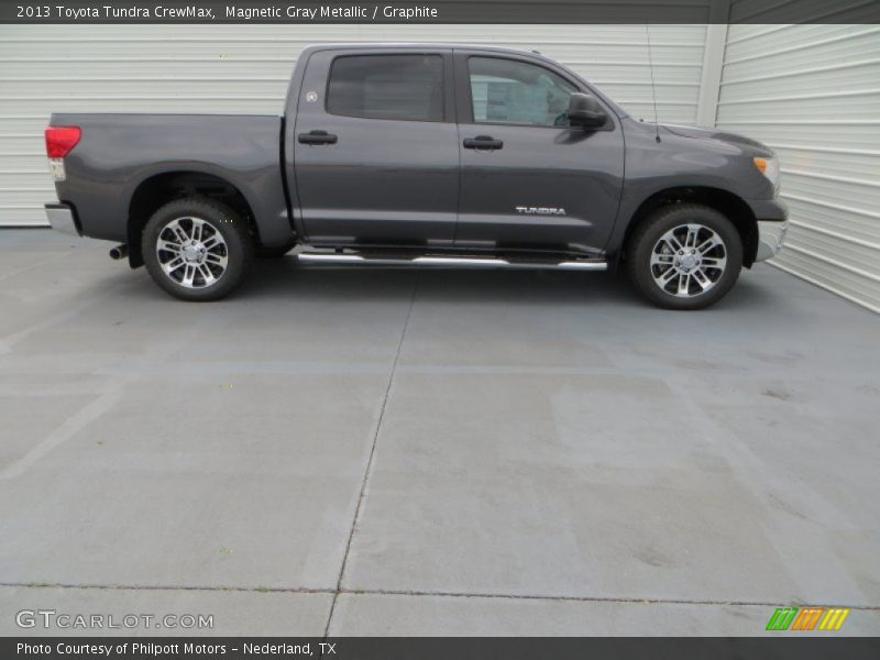 Magnetic Gray Metallic / Graphite 2013 Toyota Tundra CrewMax