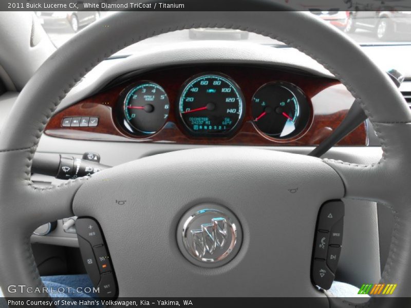 White Diamond TriCoat / Titanium 2011 Buick Lucerne CX