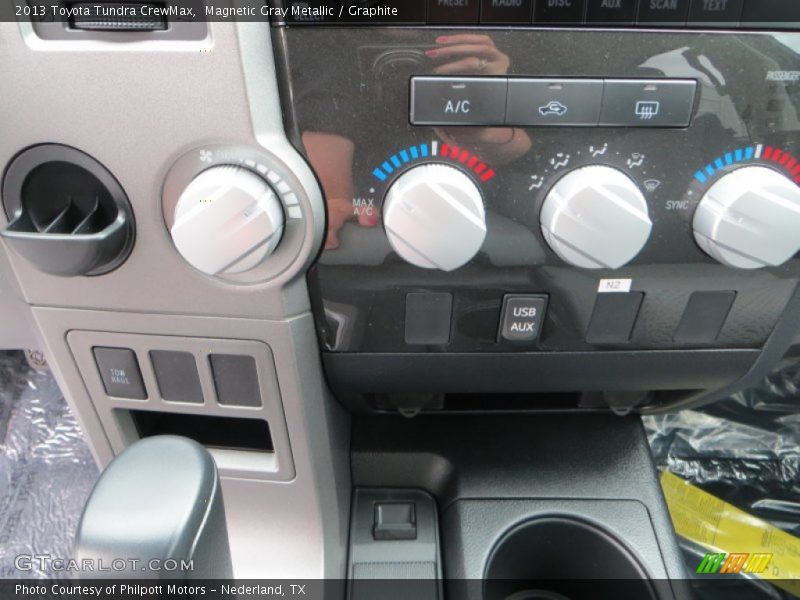 Magnetic Gray Metallic / Graphite 2013 Toyota Tundra CrewMax