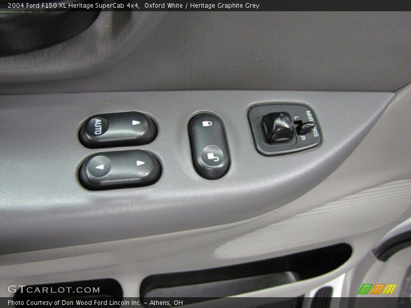Oxford White / Heritage Graphite Grey 2004 Ford F150 XL Heritage SuperCab 4x4