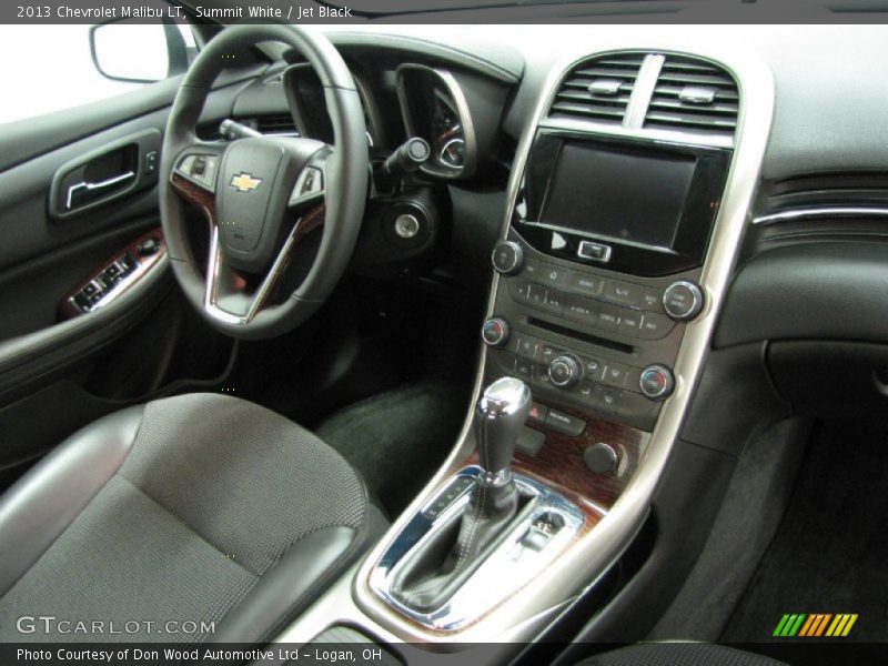 Summit White / Jet Black 2013 Chevrolet Malibu LT