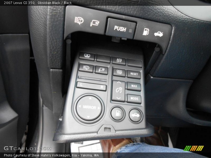 Controls of 2007 GS 350