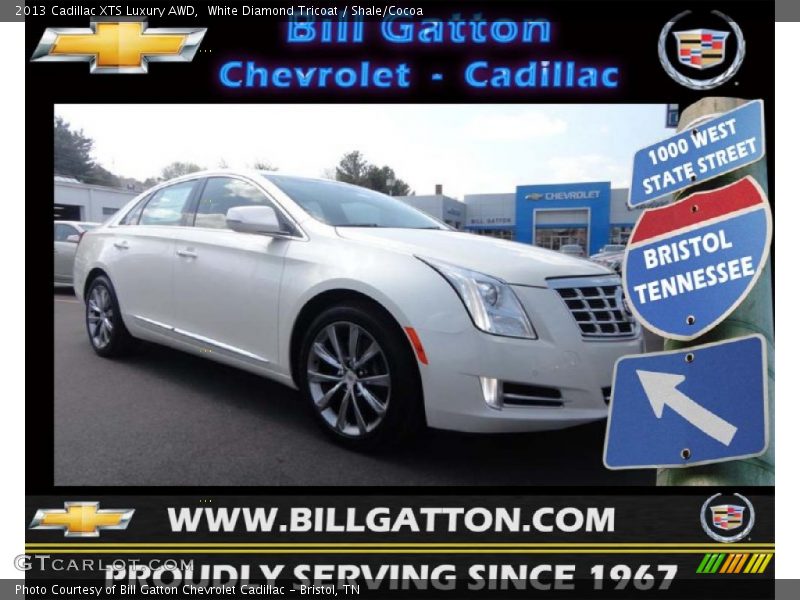 White Diamond Tricoat / Shale/Cocoa 2013 Cadillac XTS Luxury AWD