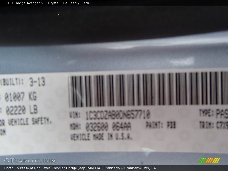 Crystal Blue Pearl / Black 2013 Dodge Avenger SE