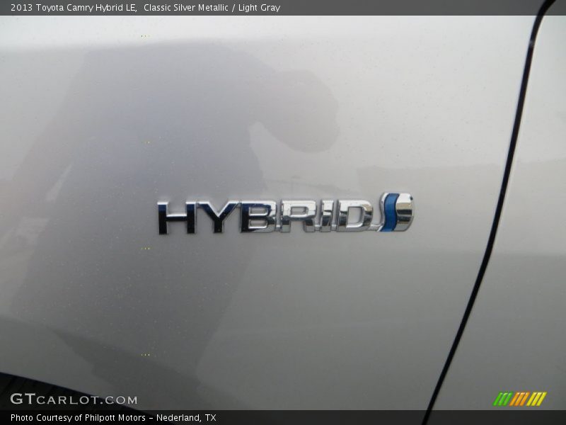 Classic Silver Metallic / Light Gray 2013 Toyota Camry Hybrid LE