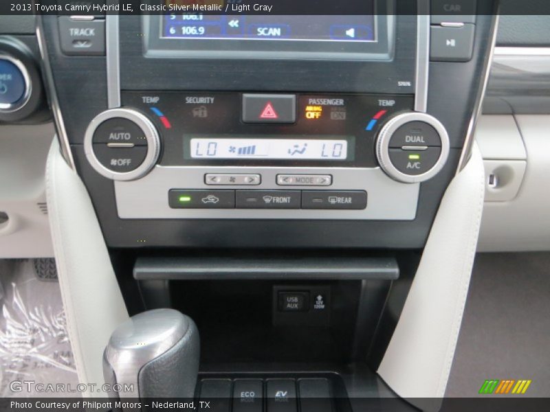Classic Silver Metallic / Light Gray 2013 Toyota Camry Hybrid LE