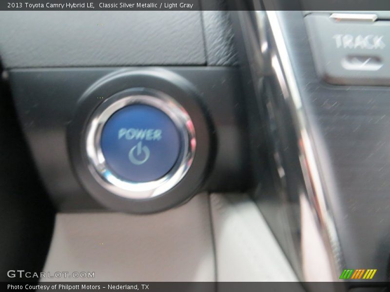 Classic Silver Metallic / Light Gray 2013 Toyota Camry Hybrid LE