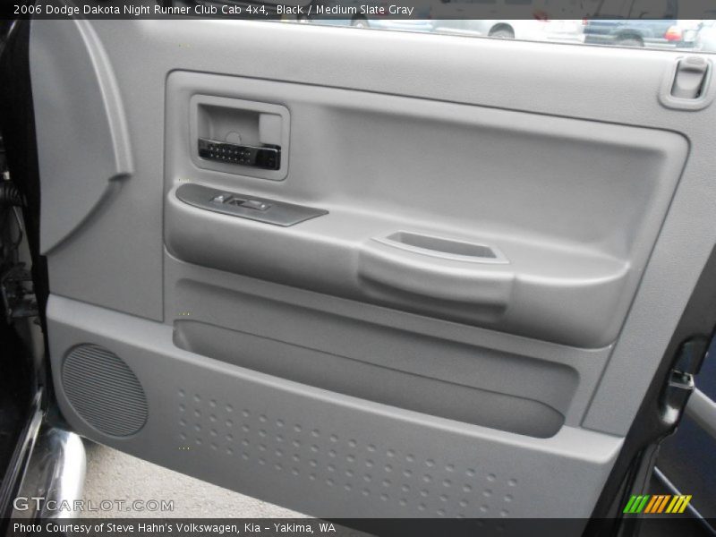Black / Medium Slate Gray 2006 Dodge Dakota Night Runner Club Cab 4x4
