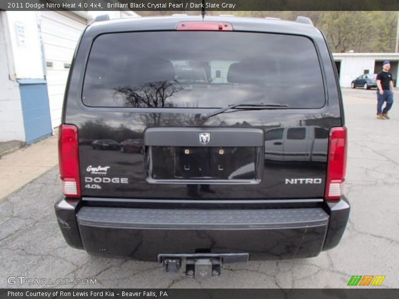 Brilliant Black Crystal Pearl / Dark Slate Gray 2011 Dodge Nitro Heat 4.0 4x4
