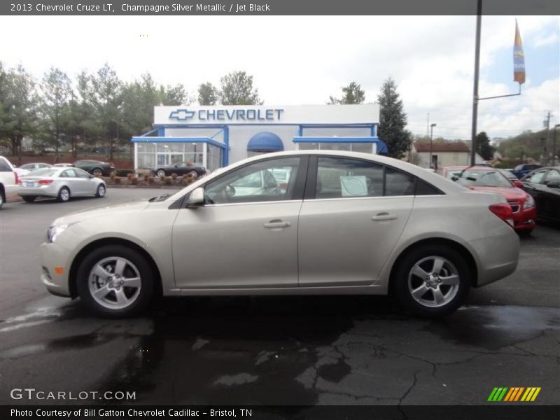 Champagne Silver Metallic / Jet Black 2013 Chevrolet Cruze LT