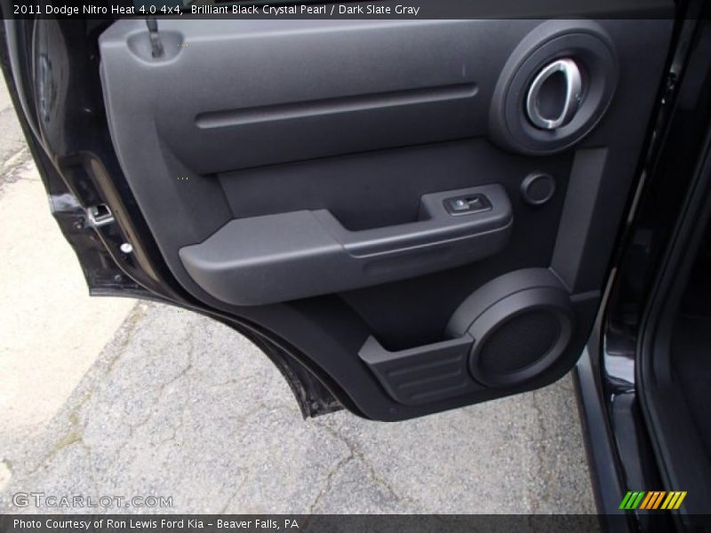 Brilliant Black Crystal Pearl / Dark Slate Gray 2011 Dodge Nitro Heat 4.0 4x4