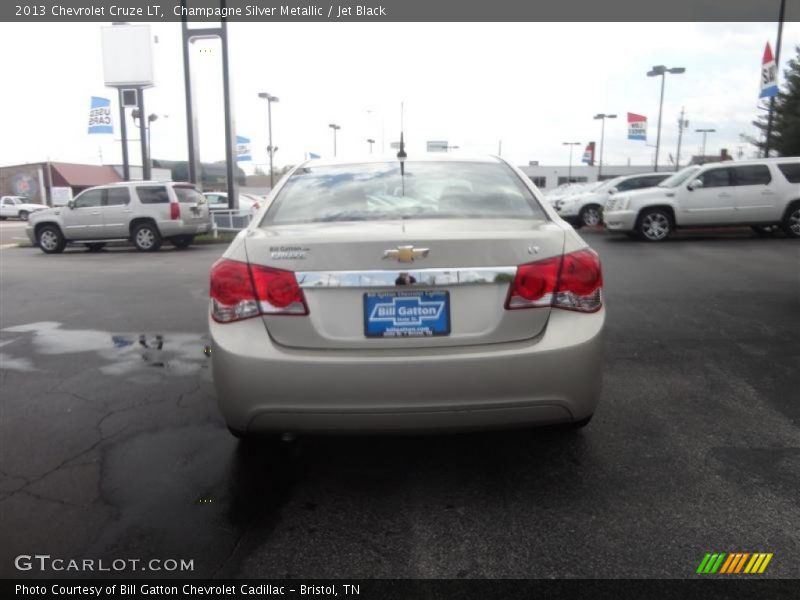 Champagne Silver Metallic / Jet Black 2013 Chevrolet Cruze LT