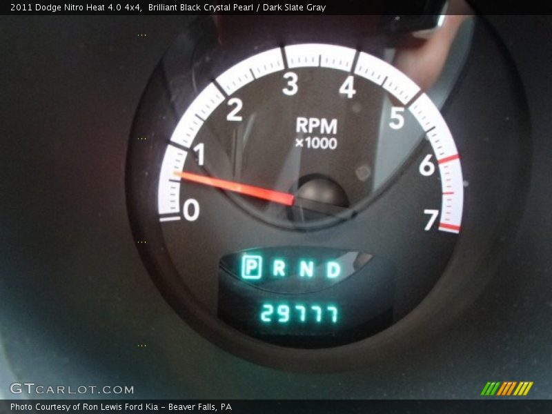 Brilliant Black Crystal Pearl / Dark Slate Gray 2011 Dodge Nitro Heat 4.0 4x4