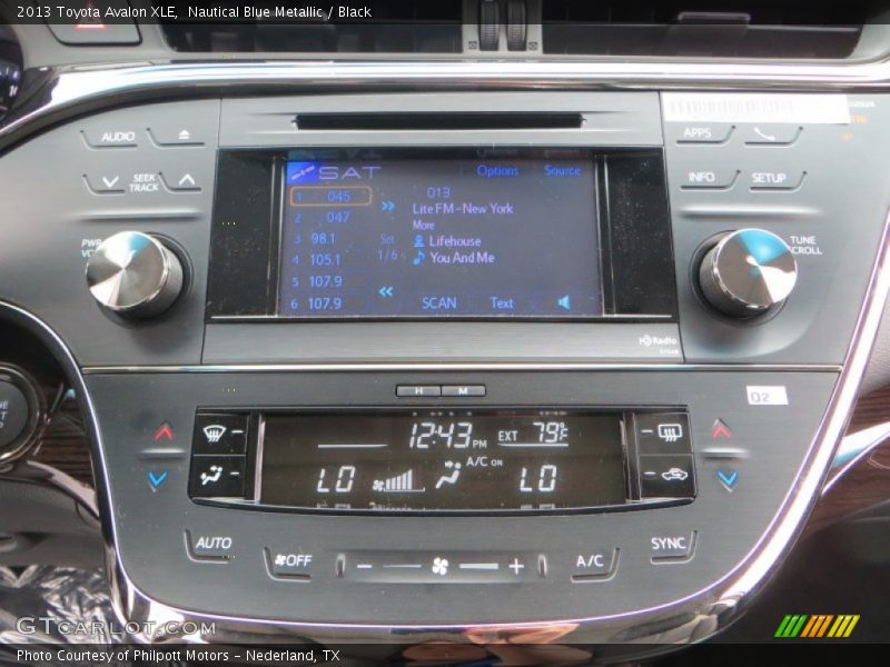 Nautical Blue Metallic / Black 2013 Toyota Avalon XLE