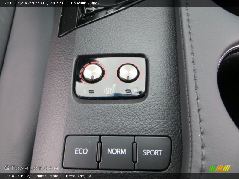 Nautical Blue Metallic / Black 2013 Toyota Avalon XLE