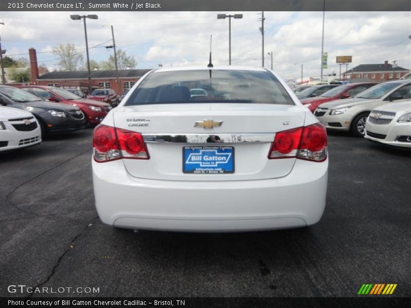 Summit White / Jet Black 2013 Chevrolet Cruze LT