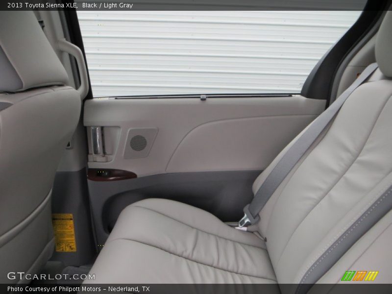 Black / Light Gray 2013 Toyota Sienna XLE