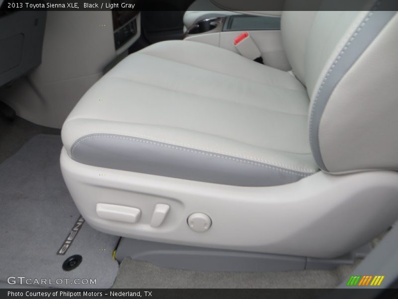 Black / Light Gray 2013 Toyota Sienna XLE