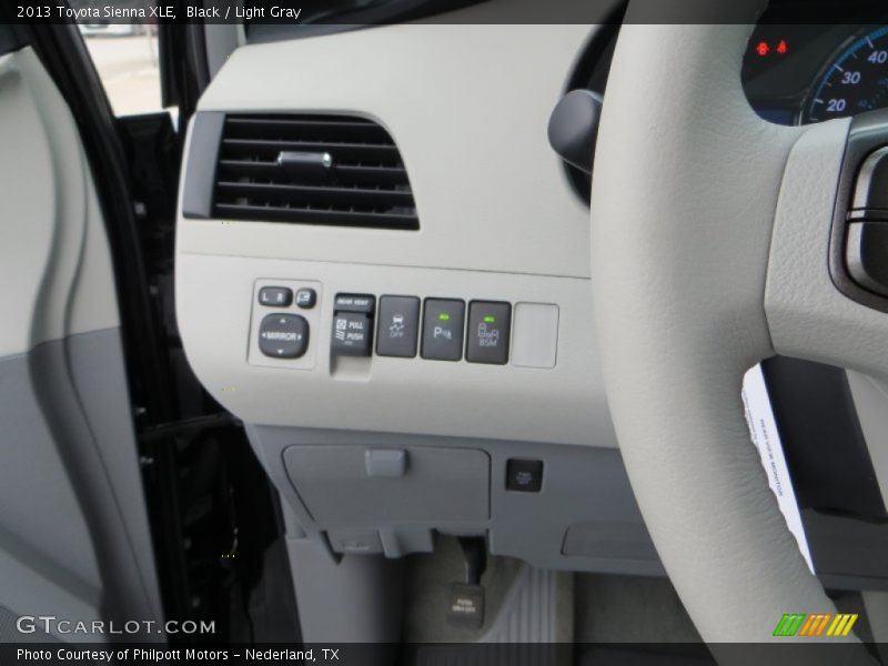 Black / Light Gray 2013 Toyota Sienna XLE