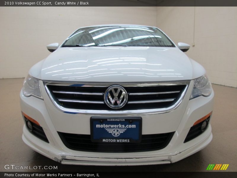 Candy White / Black 2010 Volkswagen CC Sport