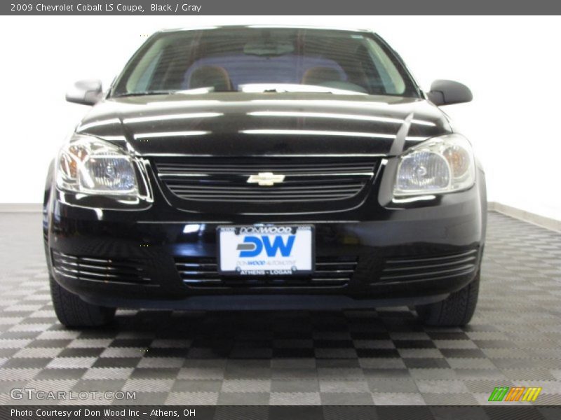 Black / Gray 2009 Chevrolet Cobalt LS Coupe
