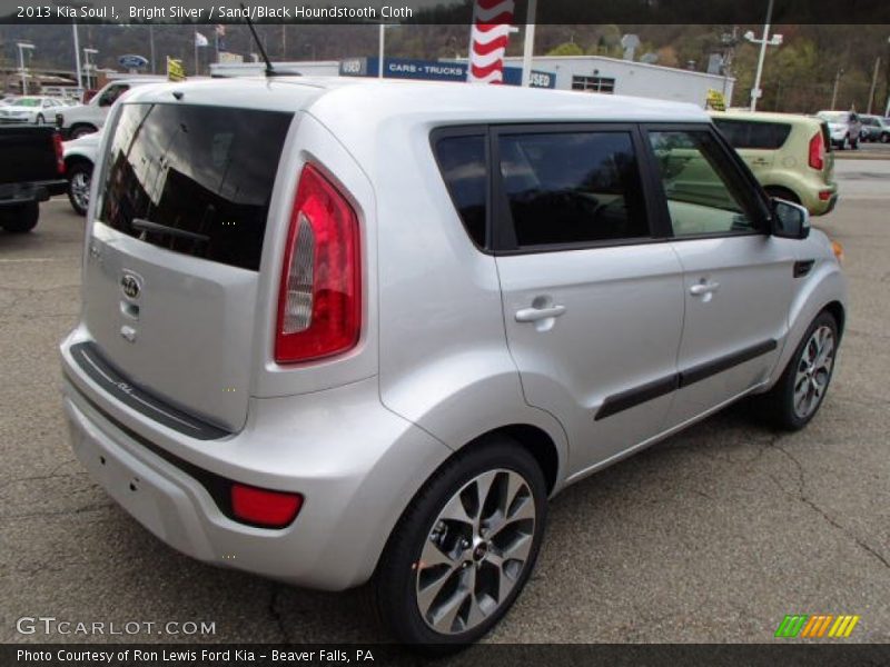 Bright Silver / Sand/Black Houndstooth Cloth 2013 Kia Soul !