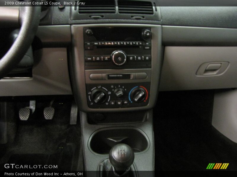 Black / Gray 2009 Chevrolet Cobalt LS Coupe