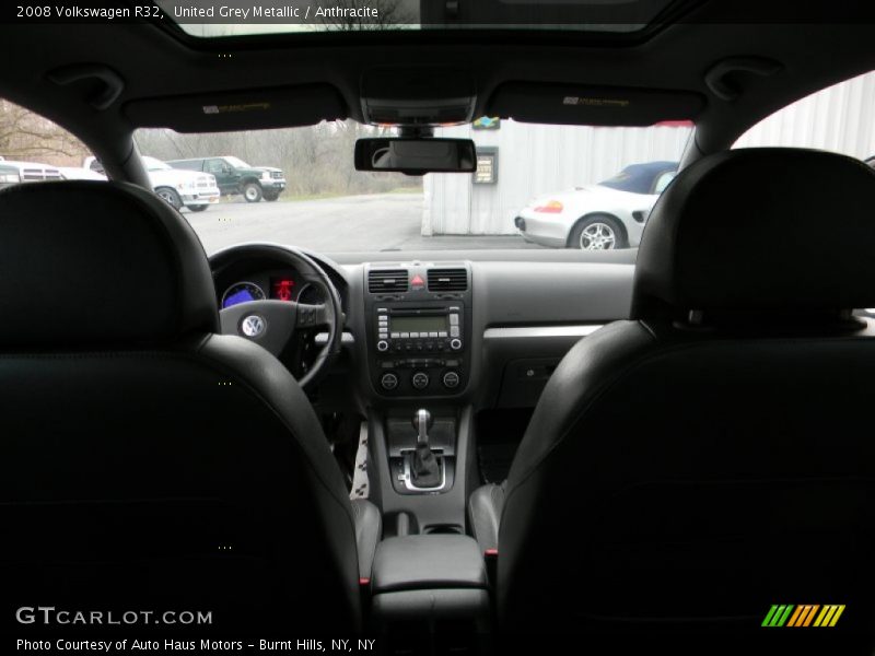 United Grey Metallic / Anthracite 2008 Volkswagen R32