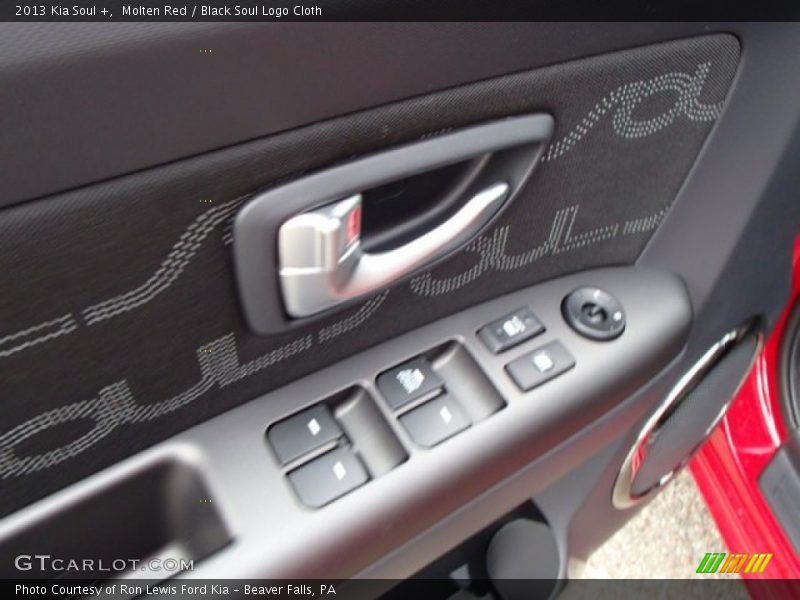 Molten Red / Black Soul Logo Cloth 2013 Kia Soul +
