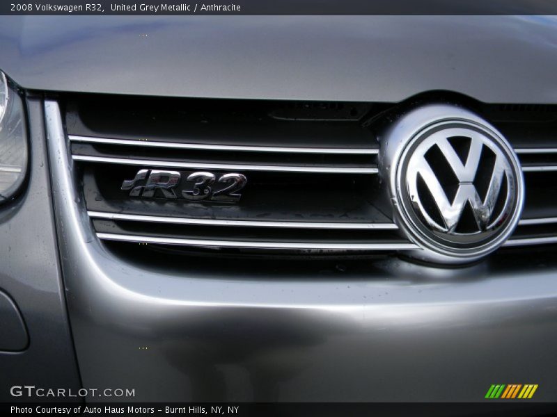United Grey Metallic / Anthracite 2008 Volkswagen R32