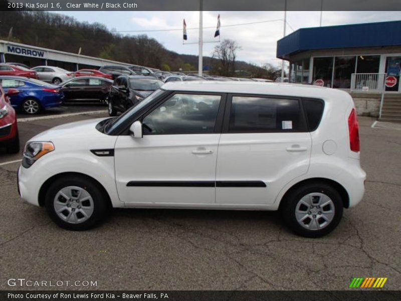 Clear White / Black Cloth 2013 Kia Soul 1.6