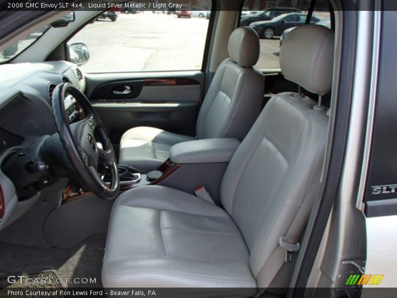 Front Seat of 2006 Envoy SLT 4x4