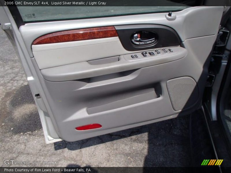 Liquid Silver Metallic / Light Gray 2006 GMC Envoy SLT 4x4