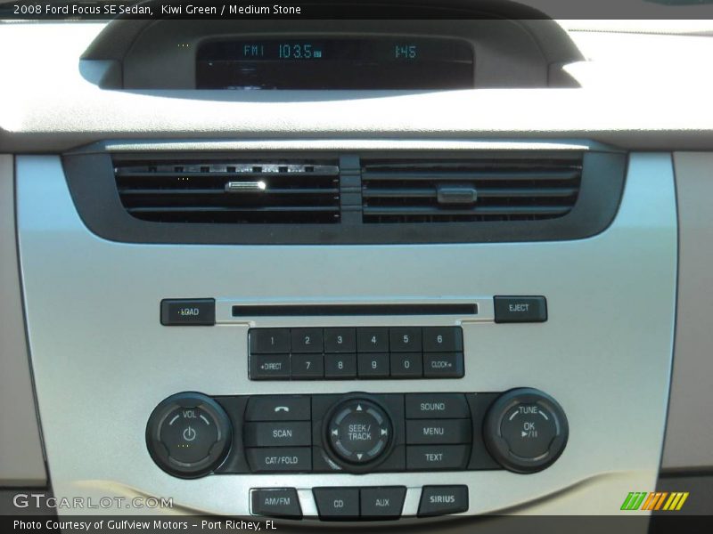Kiwi Green / Medium Stone 2008 Ford Focus SE Sedan